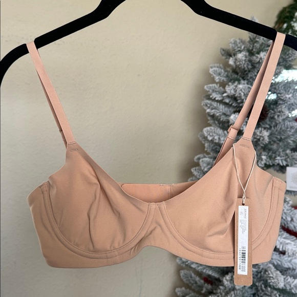SKIMS FITS EVERYBODY UNLINED DEMI BRA STYLE: BR-UWR-2293 CLAY size 34C NWT - Picture 1 of 5